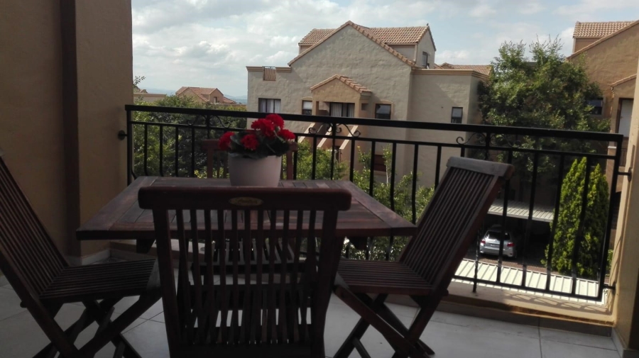 To Let 1 Bedroom Property for Rent in Lonehill Gauteng