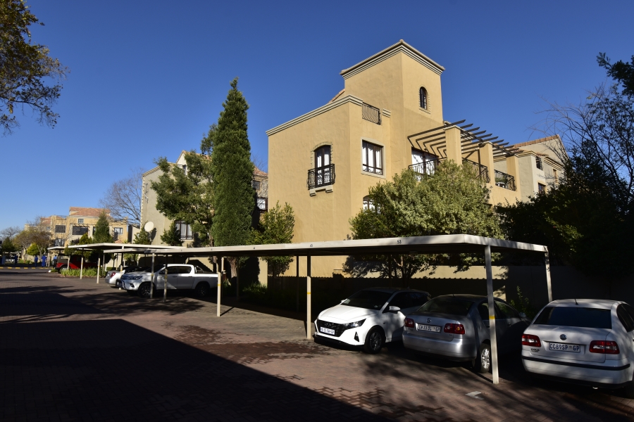 To Let 1 Bedroom Property for Rent in Lonehill Gauteng