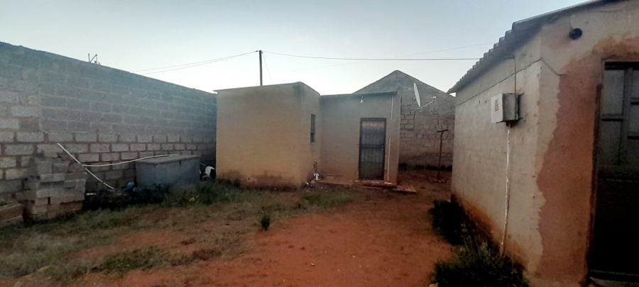 1 Bedroom Property for Sale in Bram Fischerville Gauteng