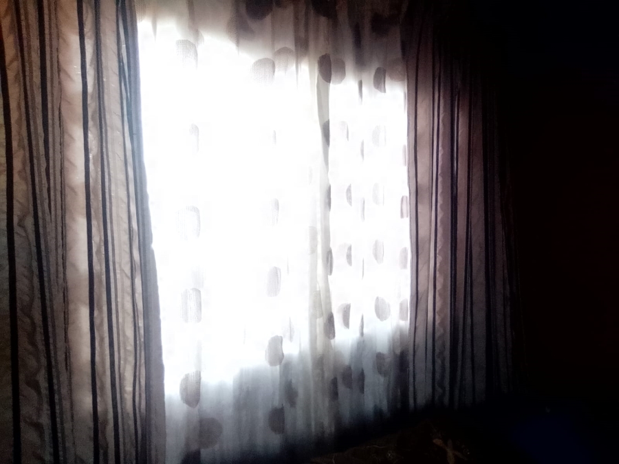 1 Bedroom Property for Sale in Bram Fischerville Gauteng