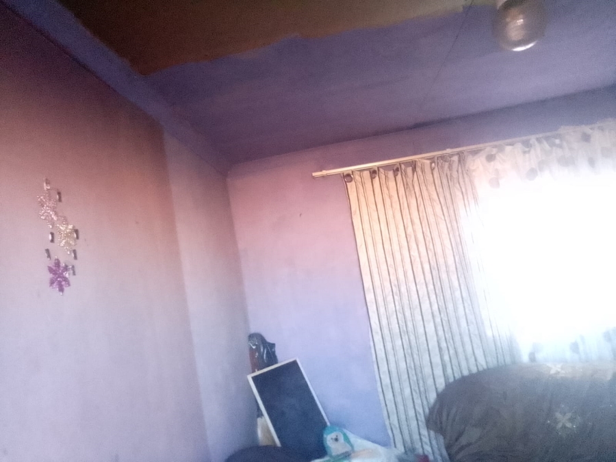 1 Bedroom Property for Sale in Bram Fischerville Gauteng