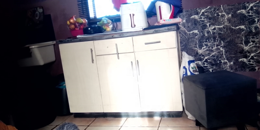 1 Bedroom Property for Sale in Bram Fischerville Gauteng