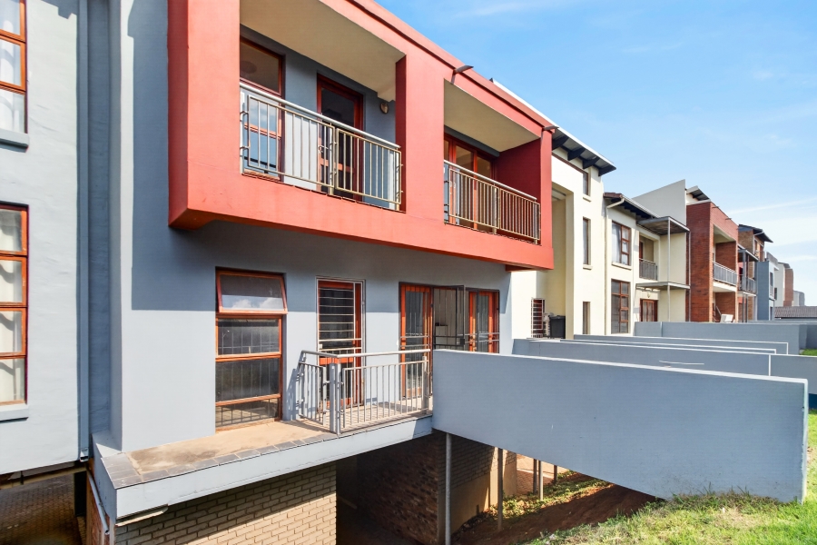 2 Bedroom Property for Sale in Midridge Park Gauteng