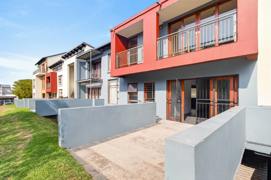 2 Bedroom Property for Sale in Midridge Park Gauteng