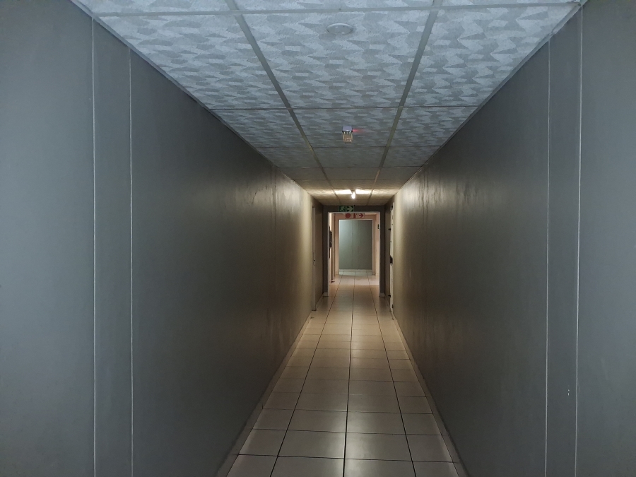 1 Bedroom Property for Sale in Pretoria Central Gauteng