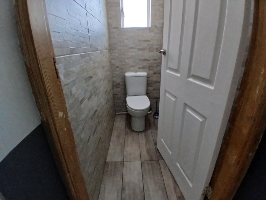 3 Bedroom Property for Sale in Dunnottar Gauteng