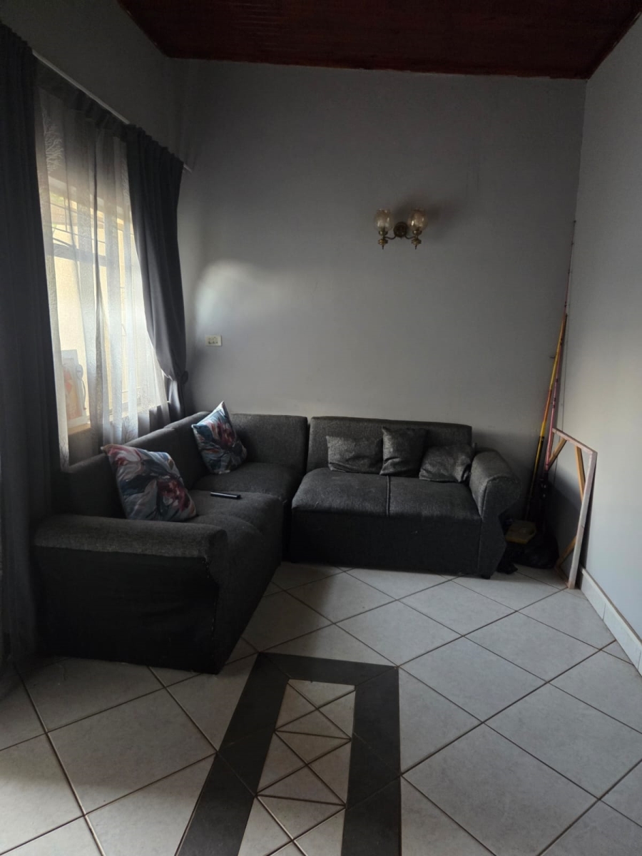 1 Bedroom Property for Sale in Sinoville Gauteng