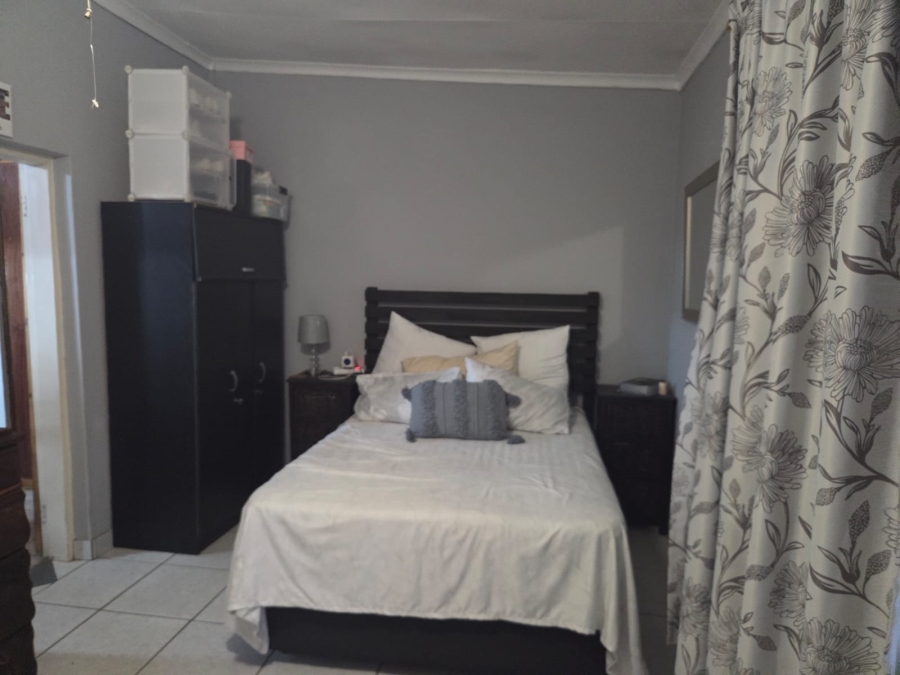 1 Bedroom Property for Sale in Sinoville Gauteng