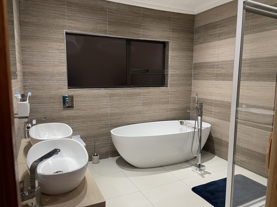 4 Bedroom Property for Sale in Eligwa Estate Gauteng