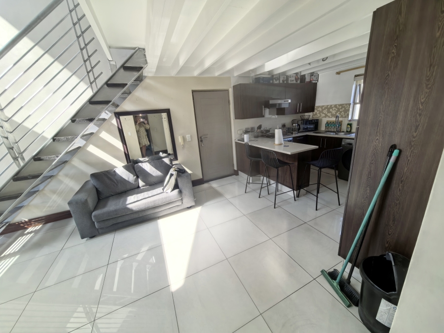 To Let 2 Bedroom Property for Rent in Sunninghill Gauteng