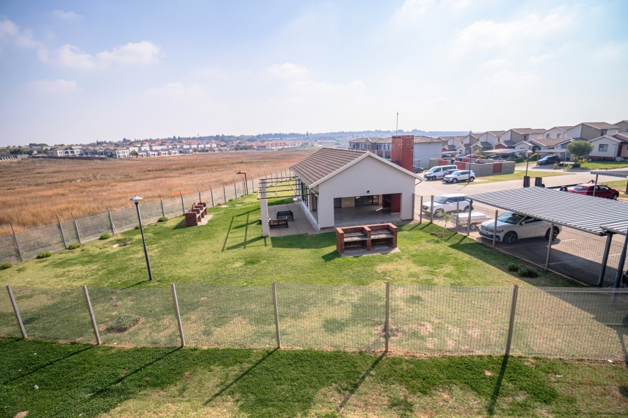 2 Bedroom Property for Sale in Summerset Gauteng