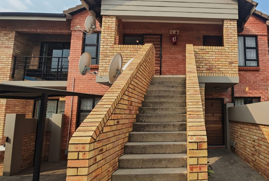 2 Bedroom Property for Sale in Meyersdal Gauteng