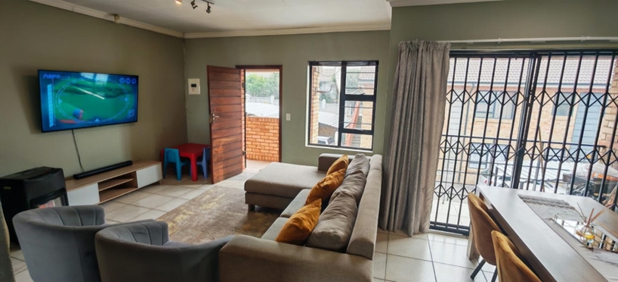 2 Bedroom Property for Sale in Meyersdal Gauteng