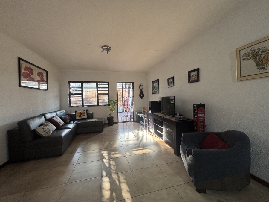 3 Bedroom Property for Sale in Beyers Park Gauteng
