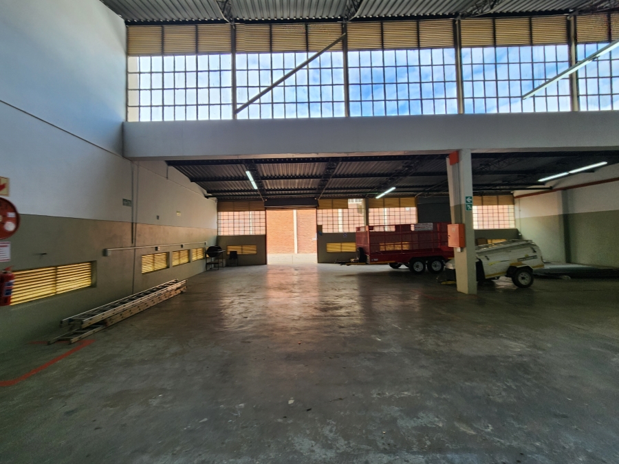 To Let Commercial Property for Rent in Koedoespoort Industrial Gauteng