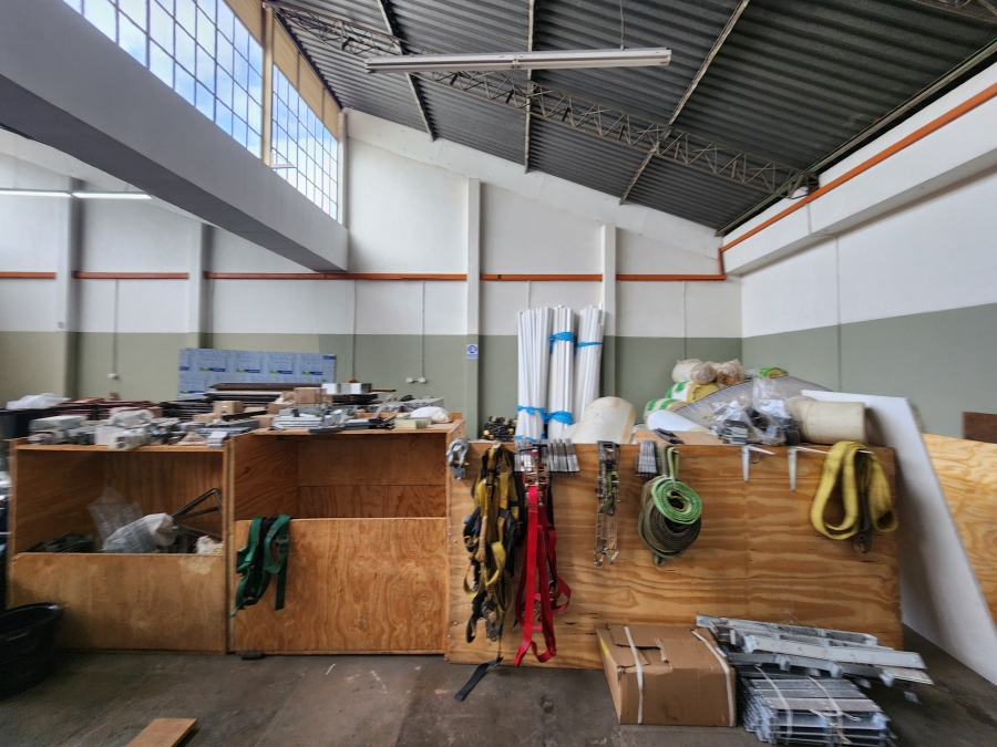 To Let Commercial Property for Rent in Koedoespoort Industrial Gauteng