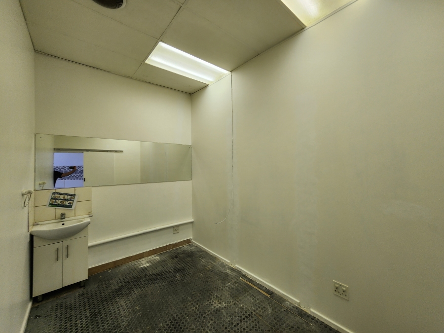 To Let Commercial Property for Rent in Montana Gauteng