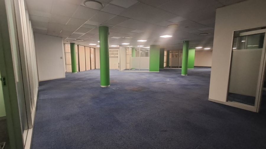 To Let Commercial Property for Rent in Randjespark Gauteng