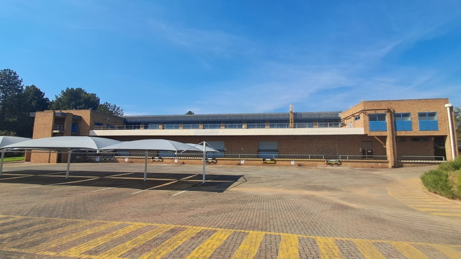 To Let Commercial Property for Rent in Randjespark Gauteng