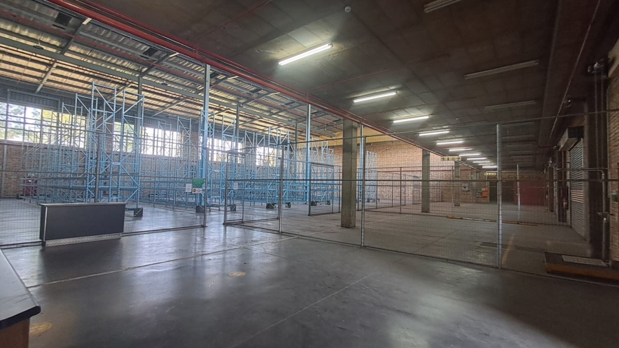To Let Commercial Property for Rent in Randjespark Gauteng