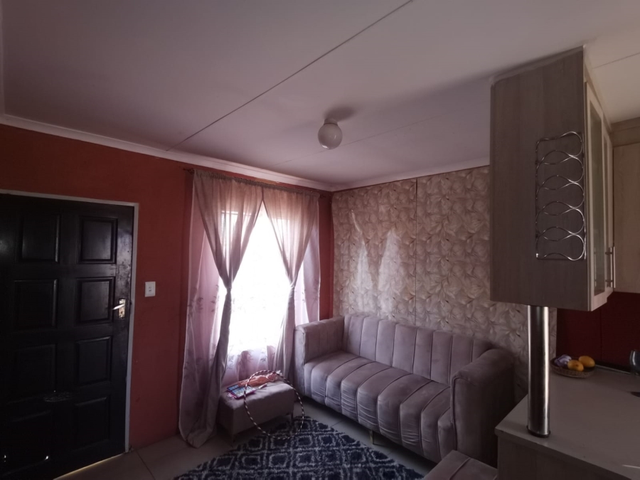 2 Bedroom Property for Sale in Savanna City Gauteng