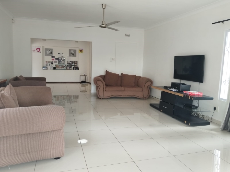 4 Bedroom Property for Sale in Birchleigh Gauteng