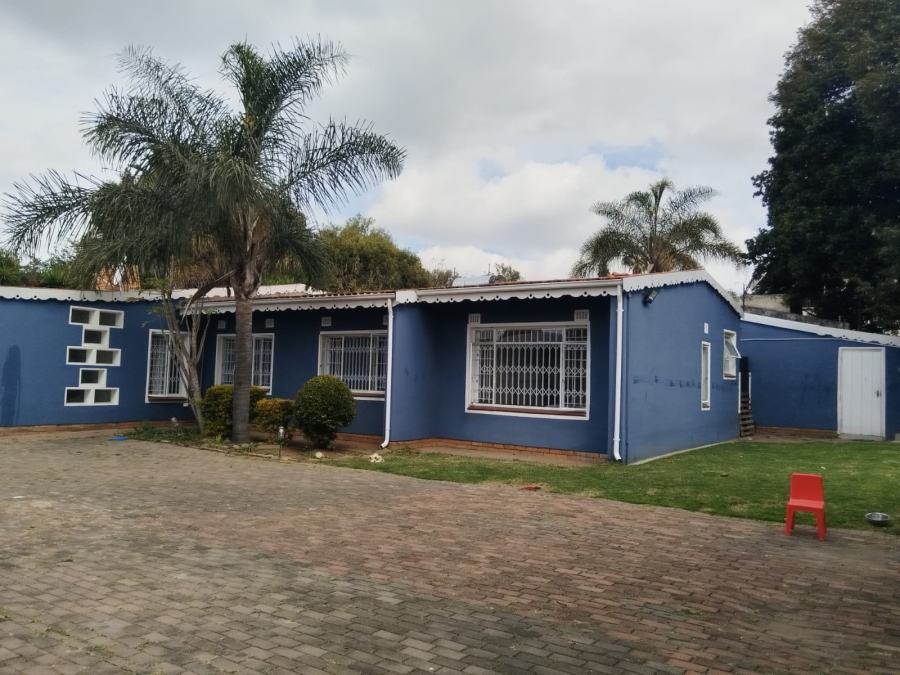 4 Bedroom Property for Sale in Birchleigh Gauteng