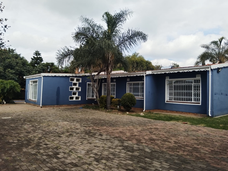 4 Bedroom Property for Sale in Birchleigh Gauteng