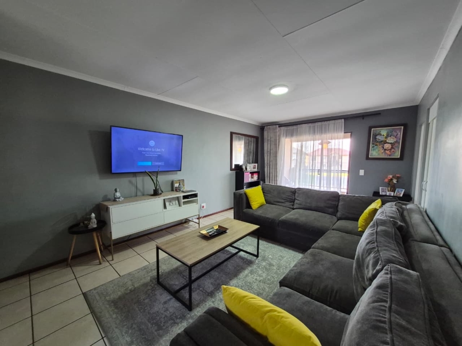 3 Bedroom Property for Sale in Parkrand Gauteng
