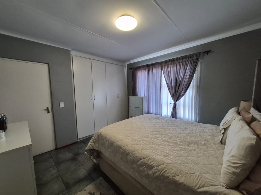 3 Bedroom Property for Sale in Parkrand Gauteng