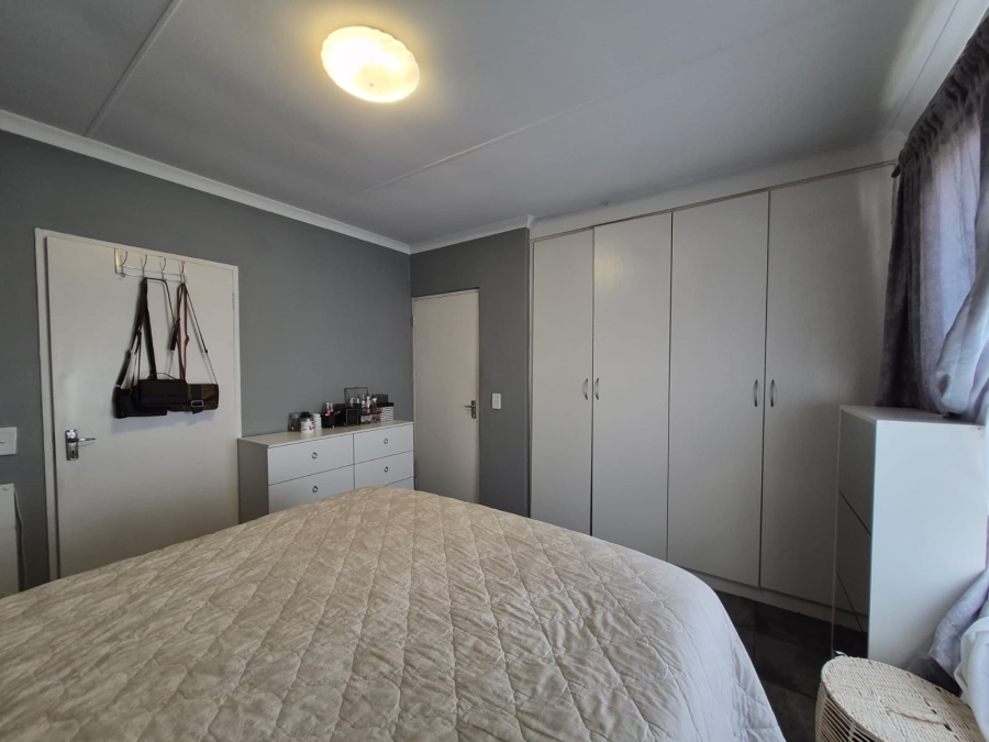3 Bedroom Property for Sale in Parkrand Gauteng