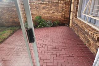 3 Bedroom Property for Sale in Glen Marais Gauteng