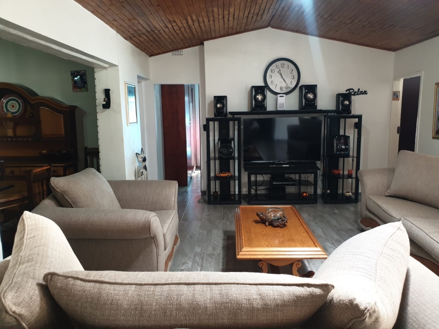 4 Bedroom Property for Sale in Dalview Gauteng