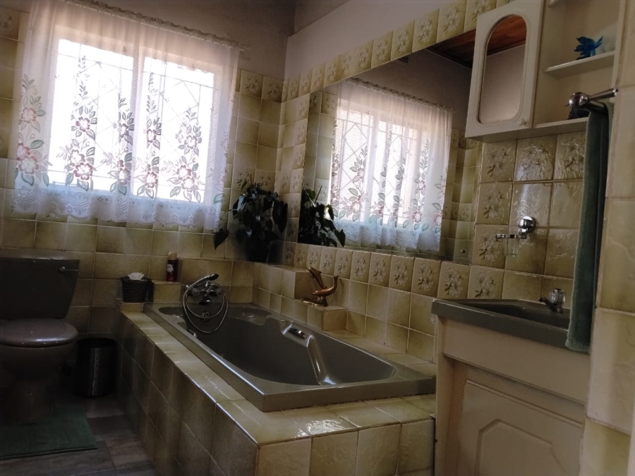 4 Bedroom Property for Sale in Dalview Gauteng