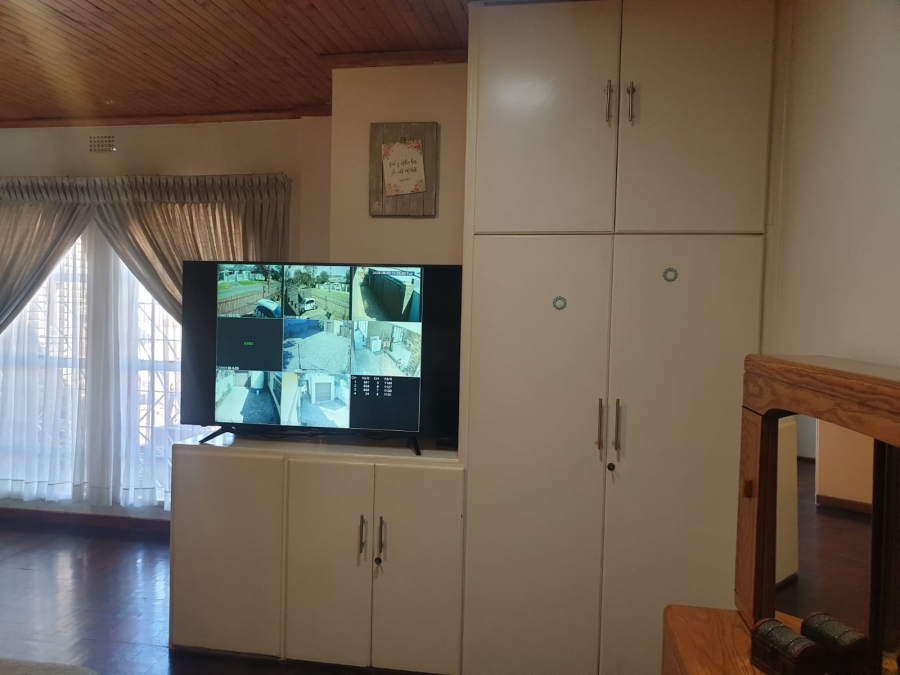 4 Bedroom Property for Sale in Dalview Gauteng