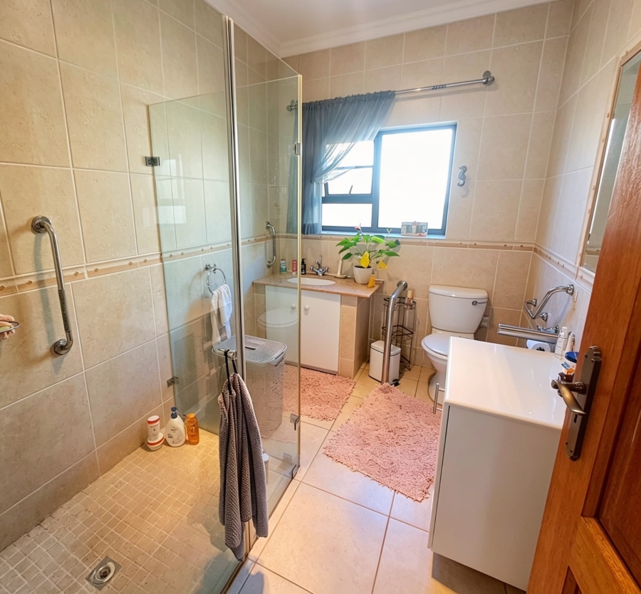 3 Bedroom Property for Sale in Three Rivers Gauteng