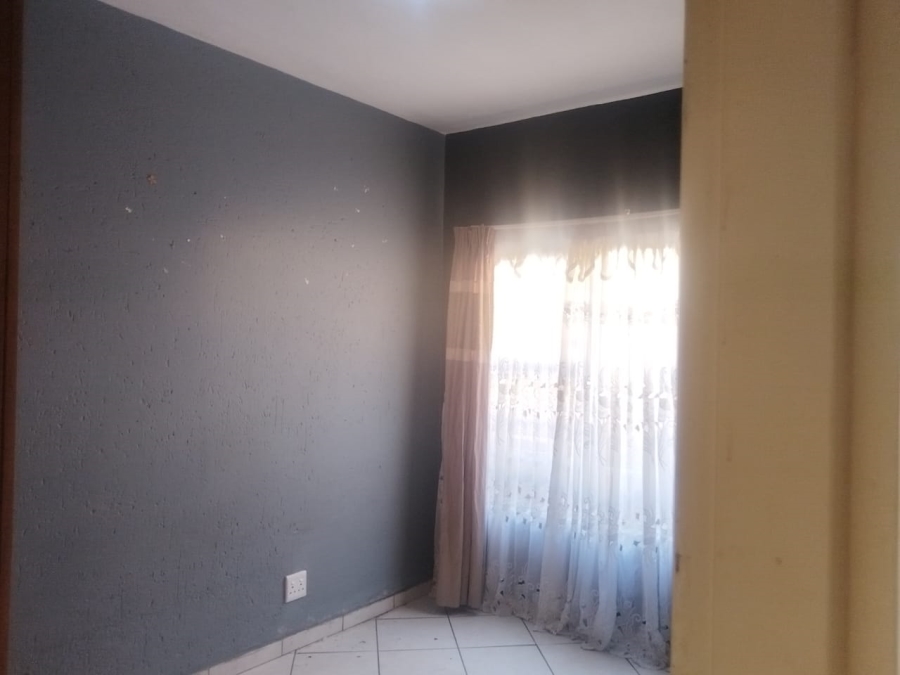2 Bedroom Property for Sale in Croydon Gauteng