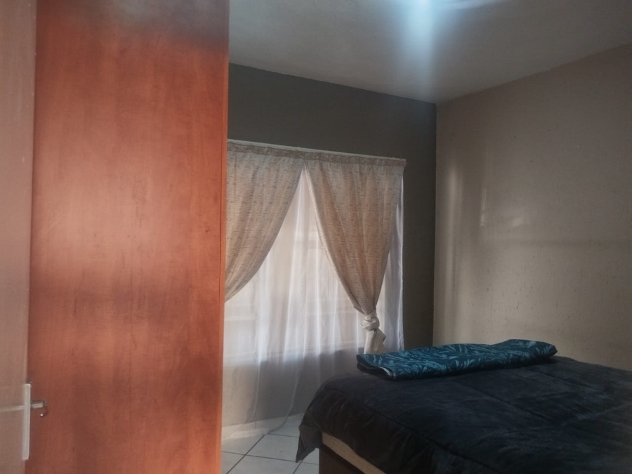 2 Bedroom Property for Sale in Croydon Gauteng