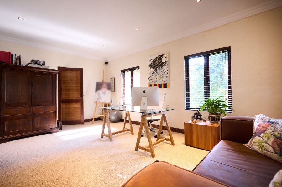 4 Bedroom Property for Sale in Carlswald Estate Gauteng