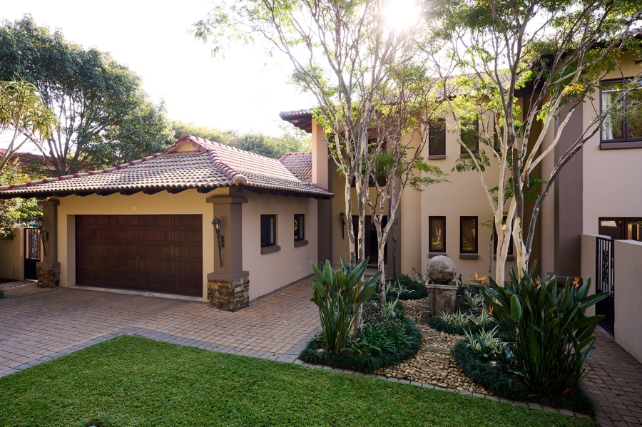 4 Bedroom Property for Sale in Carlswald Estate Gauteng