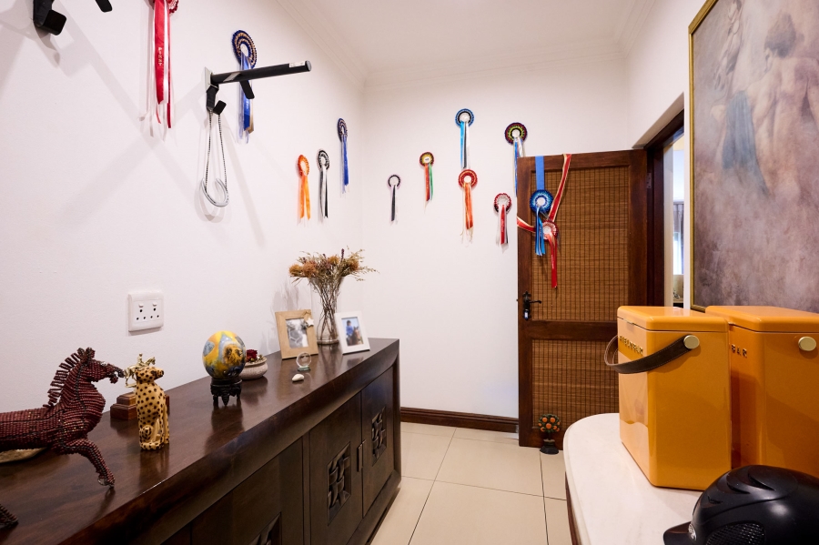 4 Bedroom Property for Sale in Carlswald Estate Gauteng