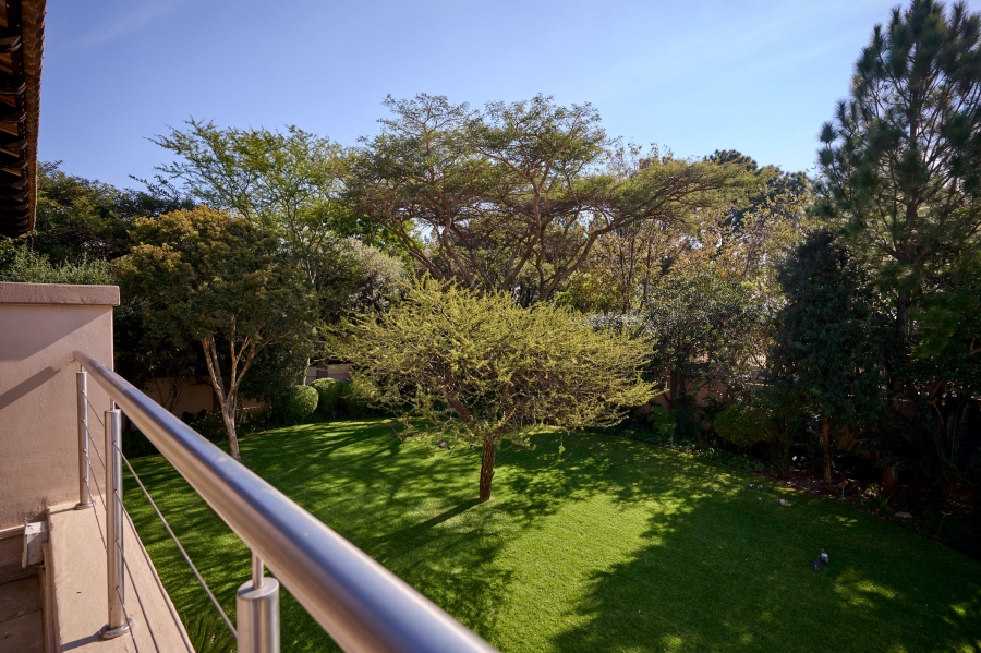 4 Bedroom Property for Sale in Carlswald Estate Gauteng