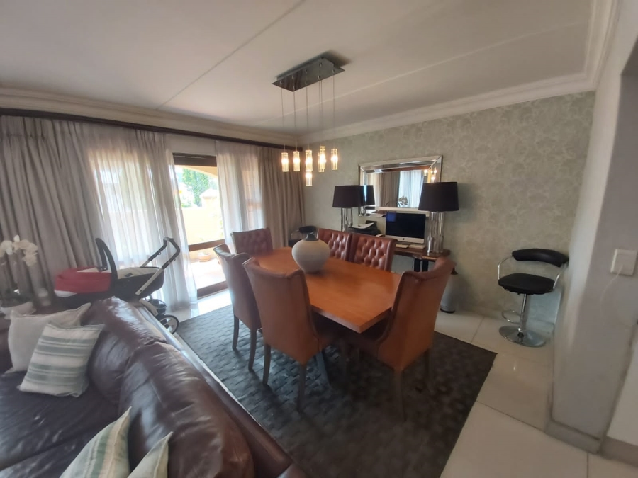 To Let 4 Bedroom Property for Rent in Bassonia Gauteng