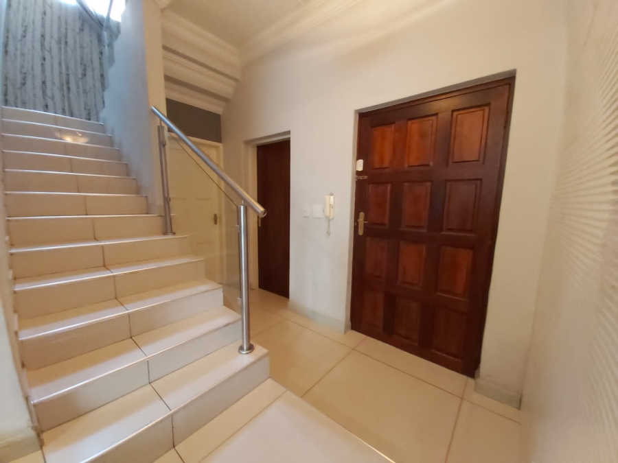 To Let 4 Bedroom Property for Rent in Bassonia Gauteng
