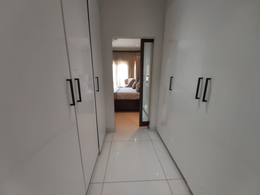 To Let 4 Bedroom Property for Rent in Bassonia Gauteng