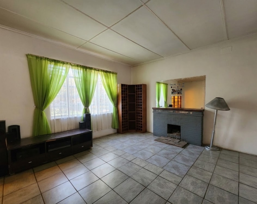 3 Bedroom Property for Sale in Three Rivers Gauteng