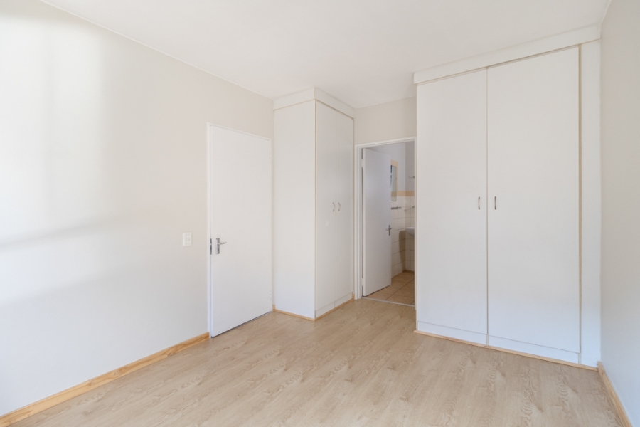 2 Bedroom Property for Sale in Die Wilgers Gauteng