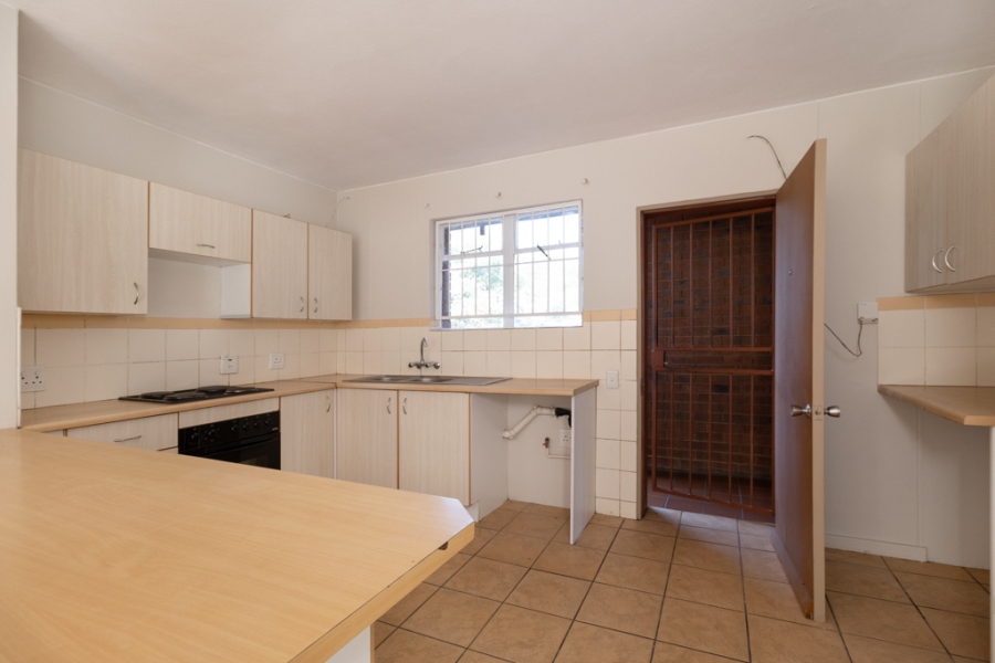 2 Bedroom Property for Sale in Die Wilgers Gauteng