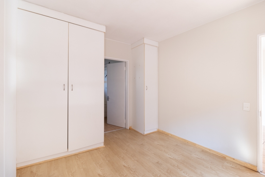 2 Bedroom Property for Sale in Die Wilgers Gauteng