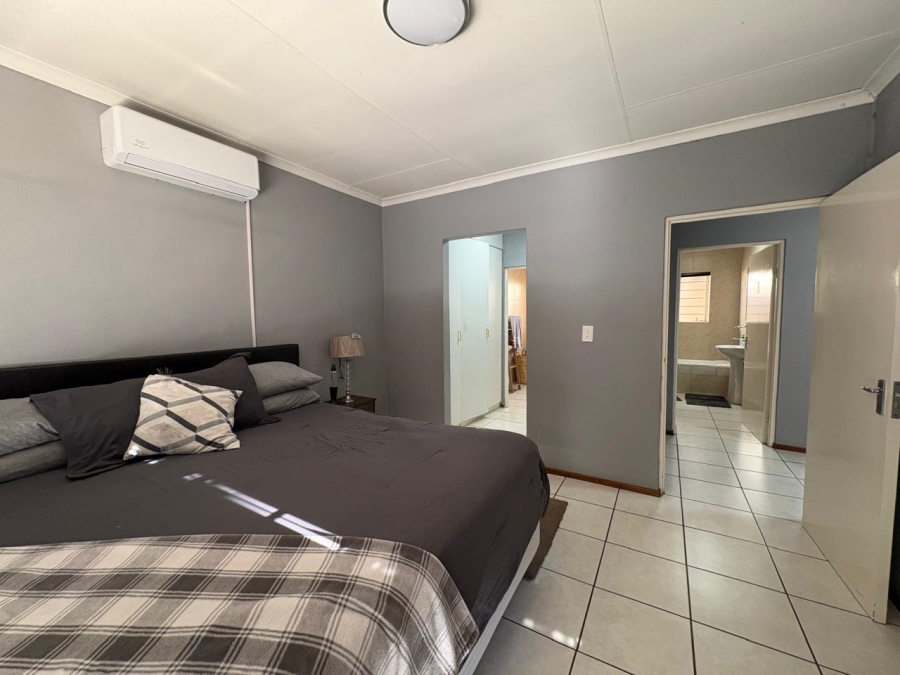 3 Bedroom Property for Sale in Duncanville Gauteng